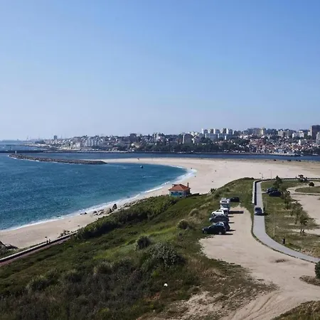 Daire Feel Downtown Charming I Porto